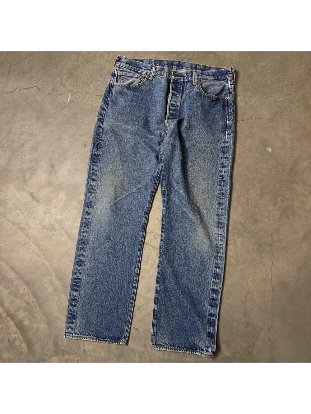 Levi's 501 Button Fly Jeans Mens 38x34 Medium Wash Faded